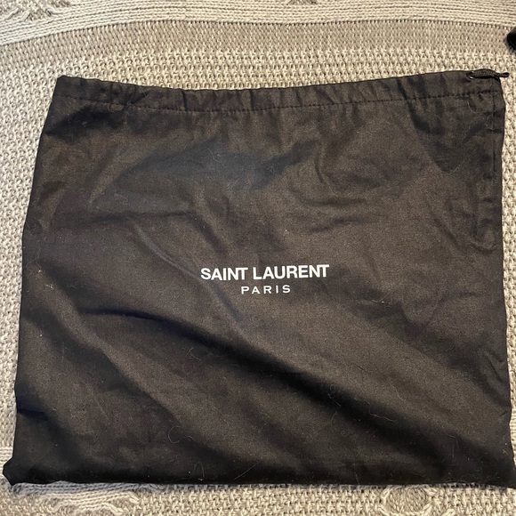 Yves Saint Laurent Classic Y Ligne Clutch Orange w/ Gold - Picture 12 of 13